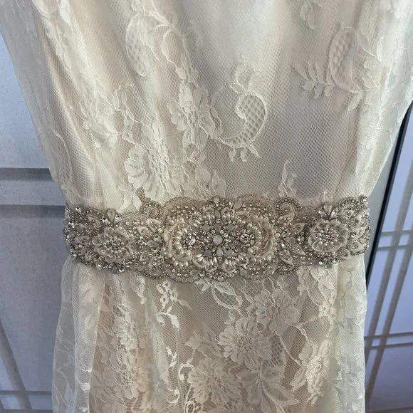 Wedding Dress With Silk and Lace by Cicada Bridal - Picture 4 of 9